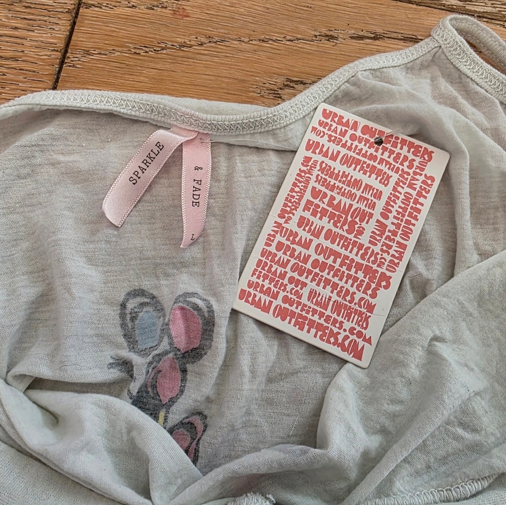 2000's Vintage Urban Outfitters Floral Print Tank y2k fairycore coquette USAmade - Picture 4 of 5
